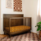 Lit de bébé convertible 4-en-1 Palma Mid-Century