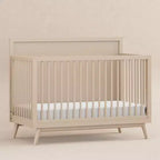 Lit de bébé convertible 4-en-1 Palma Mid-Century