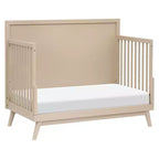 Lit de bébé convertible 4-en-1 Palma Mid-Century