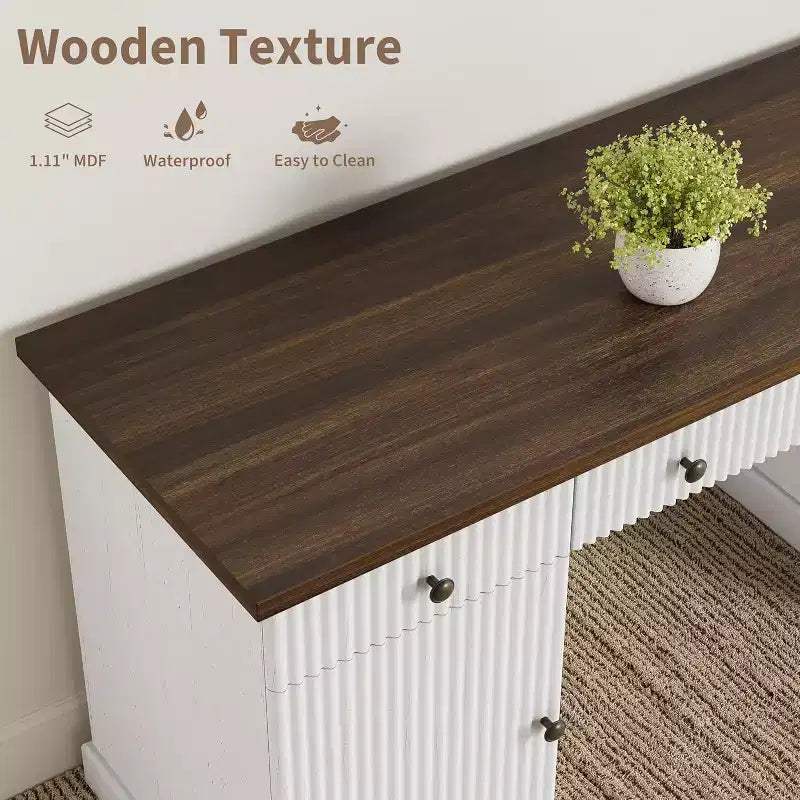 Bureau de rangement pour la maison, bureau de 152 cm avec station de charge et niches, bureau d'ordinateur en bois avec tiroir de classement pour salle d'étude